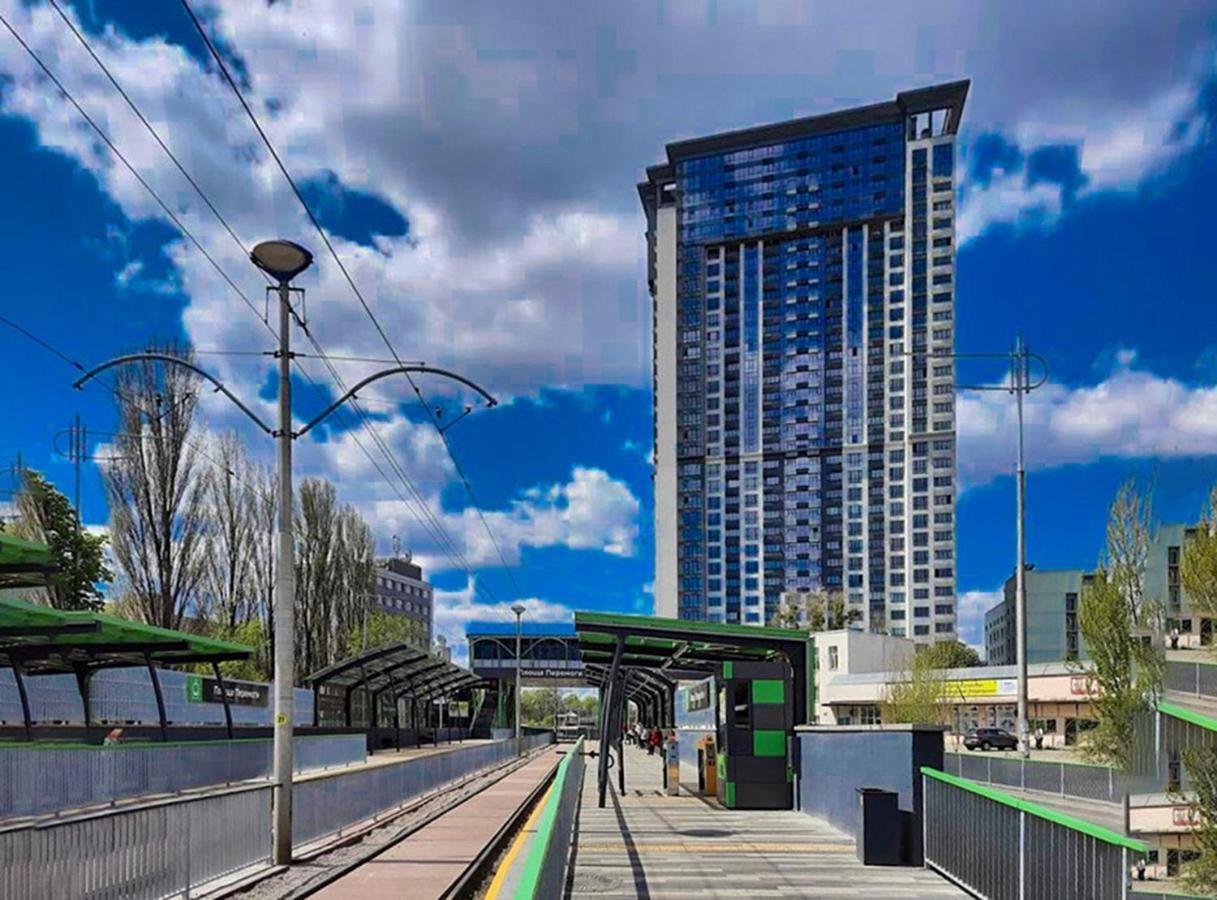 Victory-30 Luxury Apartment Center كييف المظهر الخارجي الصورة